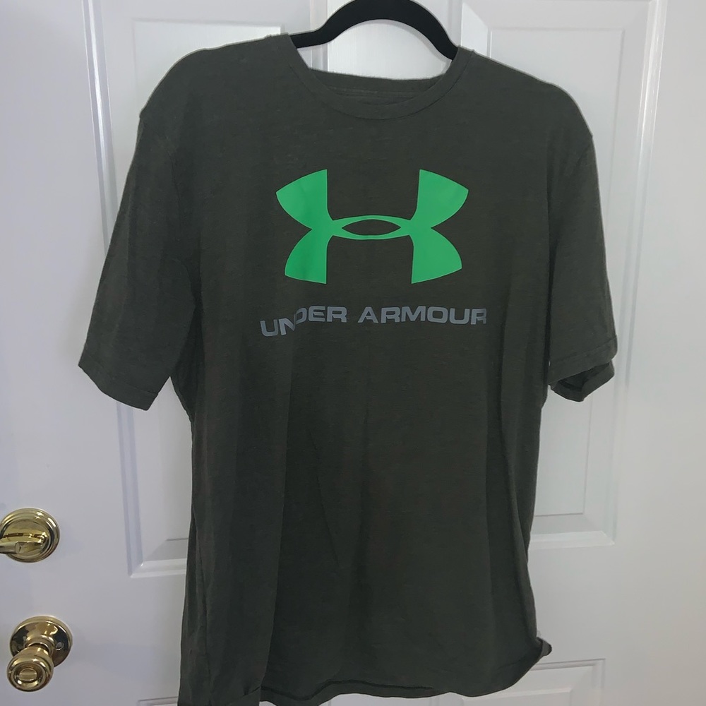 Under armour shirt